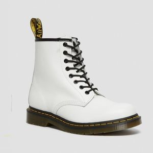 🤍 NIB Dr Martens White Leather 1460 Combat Boots (7)